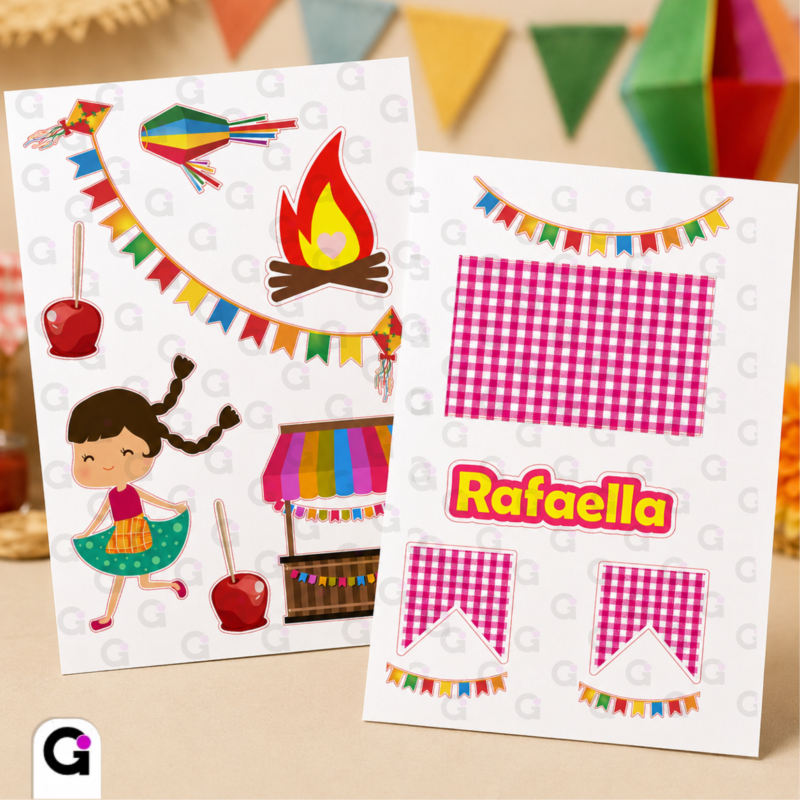 Topo de Bolo Festa Junina menina em formato Studio, com menina caipira, fogueira, doces e bandeirinhas coloridas.