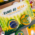 Artes para bottons brasil digitais com tema Copa do Mundo, perfeitas para personalização de acessórios.